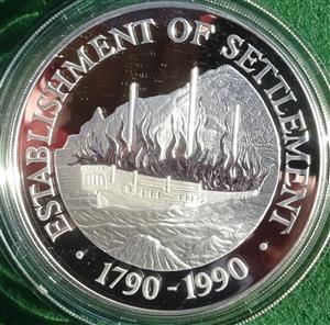 Pitcairn Island, Bicentenary of First Settlement (HMAV Bounty) 1790-1990, medallic fine silver proof 50-Dollars, 65mm, 155.6g (5oz)